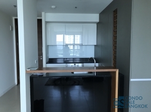 Luxury condo river view for sale in Bangkok. 1 bedroom  63 sq.m. fully furnished.