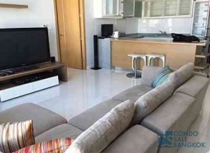 Sell with Tenants at Millennium Sukhumvit 20, 1  bedroom 67  sq.m. high floor.