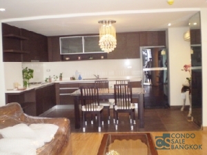 For rent at Sukhumvit 59, 3 bedrooms 120 sqm. walk to Thonglor BTS