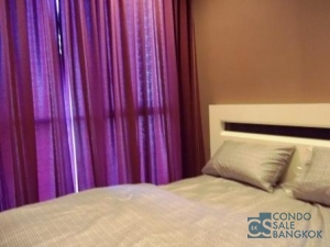 Hyde at Sukhumvit 13 condo fer rent, 1 BR 49 sqm. Walk to Nana BTS and MRT Sukhumvit.