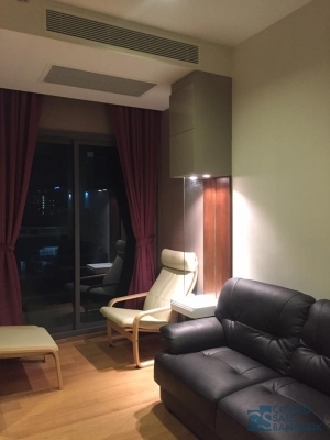 Hyde at Sukhumvit 13 condo fer rent, 1 BR 49 sqm. Walk to Nana BTS and MRT Sukhumvit.