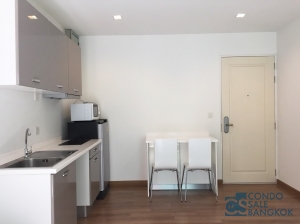 Condo for sale/rent at Siam area, 1 bedroom 37 sqm. Only 2 minutes walk to National Stadium BTS.