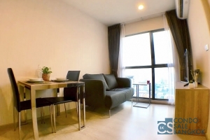 Condo for rent/sell at Asoke-Rama 9, 1 bed 30 sqm. Only 5 minutes walk to Rama 9 MRT.