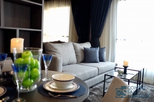 New condo for rent at Sukhumvit 48, 2 bedrooms 49 sq.m. Corner unit with unobstructed view, 5 minutes walk to BTS.