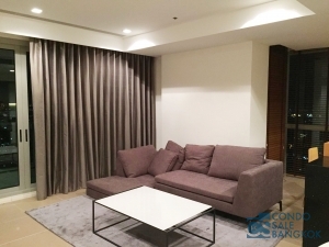 Condo for sale/rent Chao Phraya River view at Charoennakorn, 2 bathrooms 110 sqm.