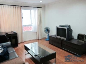 Condo for rent, Only 5 minutes walk to BTS Prompong, 1 Bedroom 53 sqm.
