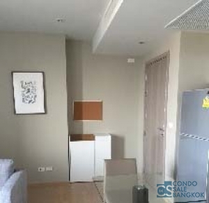 Corner unit 2 Bedrooms 2 Bathrooms with high floor for rent <br />