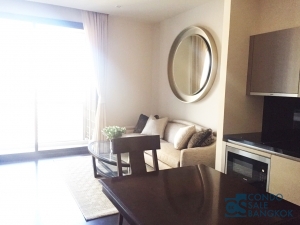 Luxury condo for rent, 1 BR 35 sqm. Close BTS Phrom Phong.