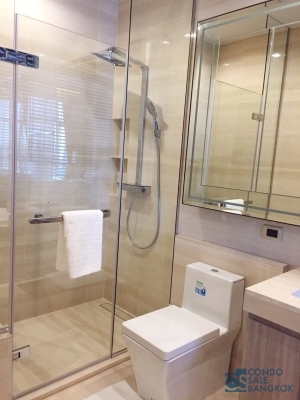 Luxury condo for rent, 1 BR 35 sqm. Close BTS Phrom Phong.