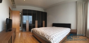 The Emporio Place at Sukhumvit 24 for RENT, 1 bed 65 sqm. Walk to Phrom Phong BTS.
