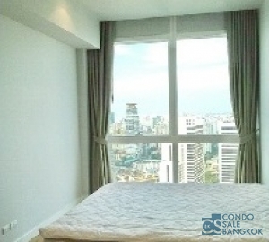 Condo for Rent Sukhumvit 16 , 90 sqm., 2 bedrooms and 2 bathrooms with 37th floor