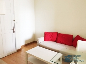 Condo for sale at Huai Khwang, 1 bedroom 35.5 sqm. Walk to MRT Suthisarn.