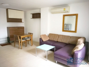 Condo for sale at Kasemsan 3, 1 bedroom 45 sqm. Jim Thompson View. 5 minutes walk to  MBK Center, BTS and Siam Paragon.