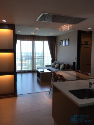 Condo for Rent!! Siri at Sukhumvit 3 Bedrooms, 100 Sq.m. with high floor.