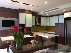 Noble Solo condo for Rent at Sukhumvit 55. 2 Bedrooms 100 sqm. Near Thong Lor BTS.