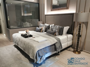 Condo for rent at RHYTHM Ekkamai Sukhumvit 63,  2 bedrooms 2 bath 71 sqm. Only 3 minute walk to BTS Ekamai.