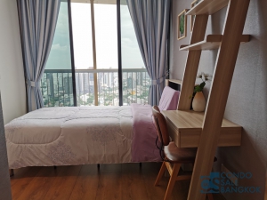 Park 24 for rent with high floor, 2 BR 60 Sqm. Amazing view Benjasiri Park View, Corner Room , Close to BTS Phrom Phong.