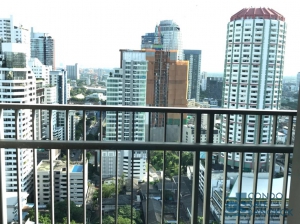 Condo for rent Quattro by Sansiri in Sukhumvit 55, 1 Bedroom 55 sqm. Close to  BTS Thonglor.