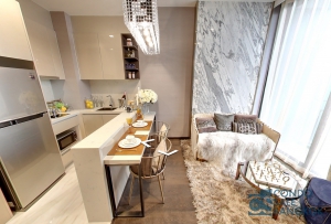 Down payment! LAVIQ Sukhumvit 57 Luxury condo, 1 Bed 42.29 Sqm. Only 3 minutes walk to BTS Thonglor.