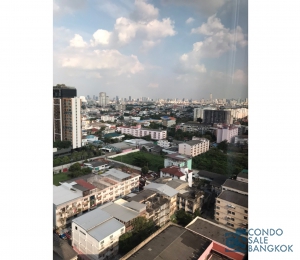 Life Pinklao condo for SALE, 2 BR  58 Sq.m. with high floor, great view, Just a few steps walk to MRT Bang Yi Khan.
