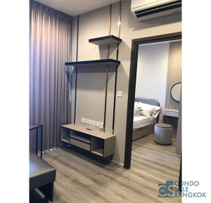 Condo for sale at Life Asoke, 1 BR 31 Sqm. Only 3 minutes  walk to MRT Phetchaburi.
