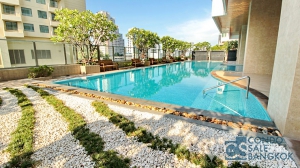 Bright Sukhumvit 24 Condo for sale/rent, 1 BR 67.44 Sqm. Close to BTS Prompong.<br />