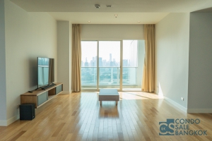 Condo for rent at Sukhumvit 16-22, 2 Bedrooms 2+1 Bathrooms 122.73 sq.m.