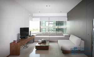 The Emporio Place at Sukhumvit 24 condo for sale/rent, 1 Bedroom 46 Sq.m. Close to BTS Promphong .