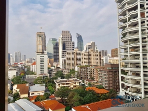 Park 24 condo for rent, 1 BR 30 sq.m. Close to BTS Phrom Phong.