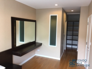 Condolette Dewell Sukhumvit 26 condo for rent, 1 Bedroom 35 sqm. Close to BTS Phrom Phong.