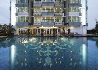 Brand new luxury fully furnished studio size 35 sq.m. Ivy Thonglor condo for sale in Thonglor area. Nice neighborhood. High floor.