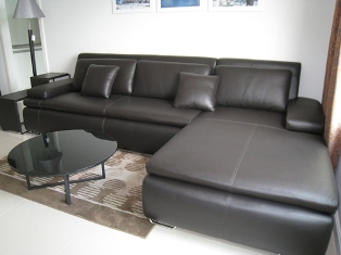 Fully furnished 2 bedrooms size 72 sq.m. at LPN Praram 9 condo for sale in Bangkok Thailand. Easy access