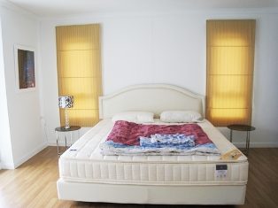 Fully furnished 2 bedrooms size 72 sq.m. at LPN Praram 9 condo for sale in Bangkok Thailand. Easy access