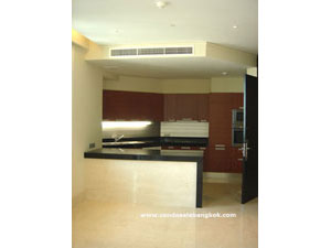 Brandnew condo for sale in Bangkok Sathorn 