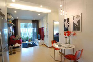 Brandnew condo for sale in Sukhumvit tastefully interior design furnished 1 bedroom. 44 sq.m.Bright & Nice view. Modern style & smart design. Convenient living in Bangkok. (Thai Quota Only)