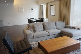 Brand new leased hold condo. Next door to Four seasons hotel 136.5 sq.m. Fully furnished 2 bedrooms. Private Lift.