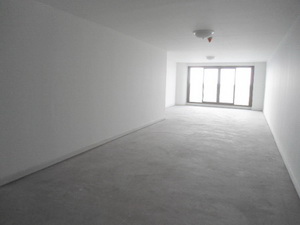 Condo for sale in Silom area River view 68.27 sq.m. Bared shell Studio. Easy access to BTS. High floor & Panoramic spectacular river view.