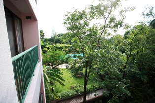 Riverside Condo for sale in Bangkok Changwattana area. spacious 330 sq. metres with tranquil atmosphere with river view. 3 bedrooms.