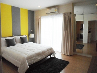 7% rental guarantee 2 years with 0% interest for installment 36 months!!! 3 bedrooms 140 sq.m. walk to ploenchit BTS. BEST PRICES!
