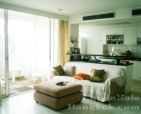 2 bedrooms 140 sq.m. condo for sale in Bangkok Sukhumvit 39 DS Tower 2. Good size and comfortable.