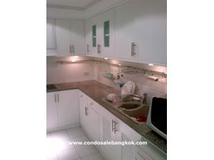 Nice 3 bedrooms for sale in Bangkok Wireless road. 129 sq.m. 3 bedrooms.