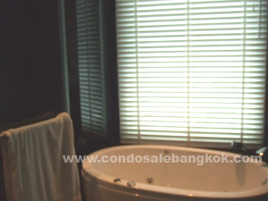 Brand new luxurious condo for sale in Bangkok The Infinity. 2 bedrooms 85 sq.m.? 