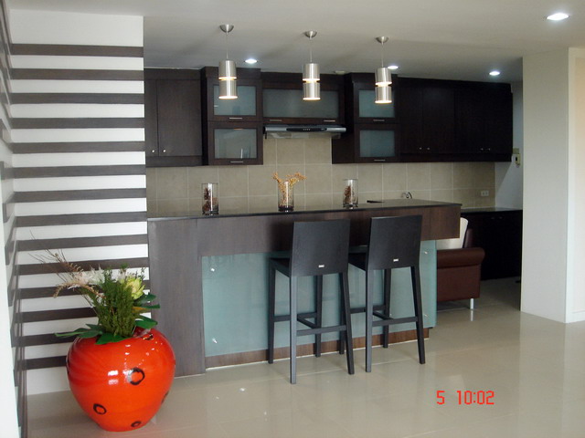 Condo for sale in Bangkok Ekamai 12. 2 bedrooms. Newly renovated