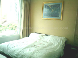 1�bedrooms condo for sale in Bangkok Sukhumvit 24. Siri Residence. 60 sq.m. Tastefully furnished.