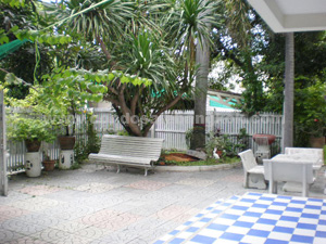 60 sq.wah Resort style house in Sathorn 2 bedrooms