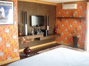 condo for sale Bangkok in Sathorn-Narathiwas 175 sq.m. 3 + 1 bedrooms
