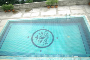 265 sq.m. 3 bedrooms Very high floor. Walk to Ekamai BTS