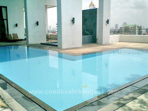 1 big bedroom 83.8 sq.m. Very high floor