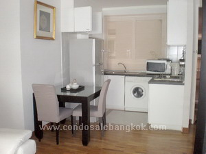 Condo for sale in Bangkok Good price. Nice & peaceful location. 2 bedrooms. Easy to Asok BTS