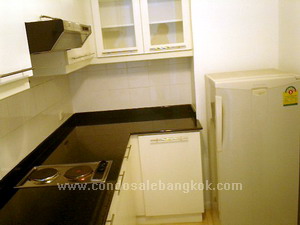 1 bedroom condo for sale in Bangkok Sukhumvit 57 sq.m.. A few minutes walk to MRT.